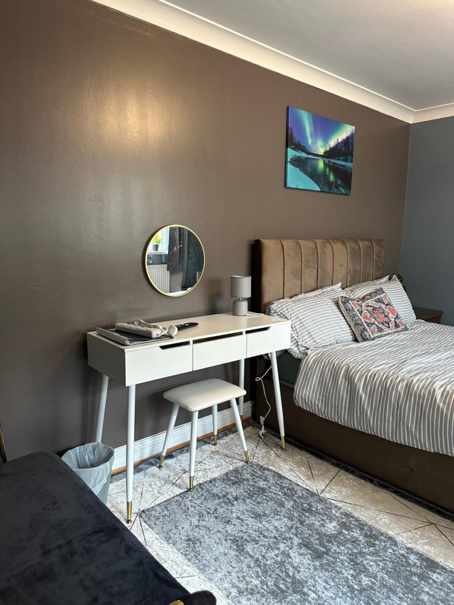 Amazing Ground Floor One Bedroom Apartment Forest Road Лондон Экстерьер фото